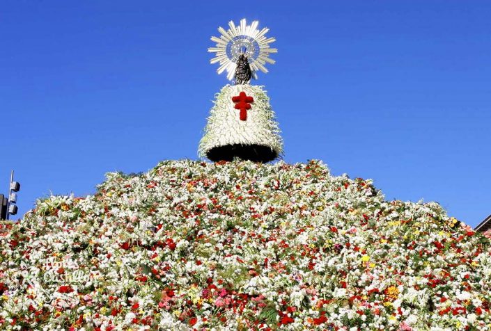 virgen-pilar-flores